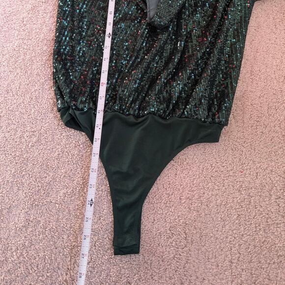 NWT Camila Coelho CeCe Shiny Green Sequin Bodysuit Top, size S - Picture 5 of 6